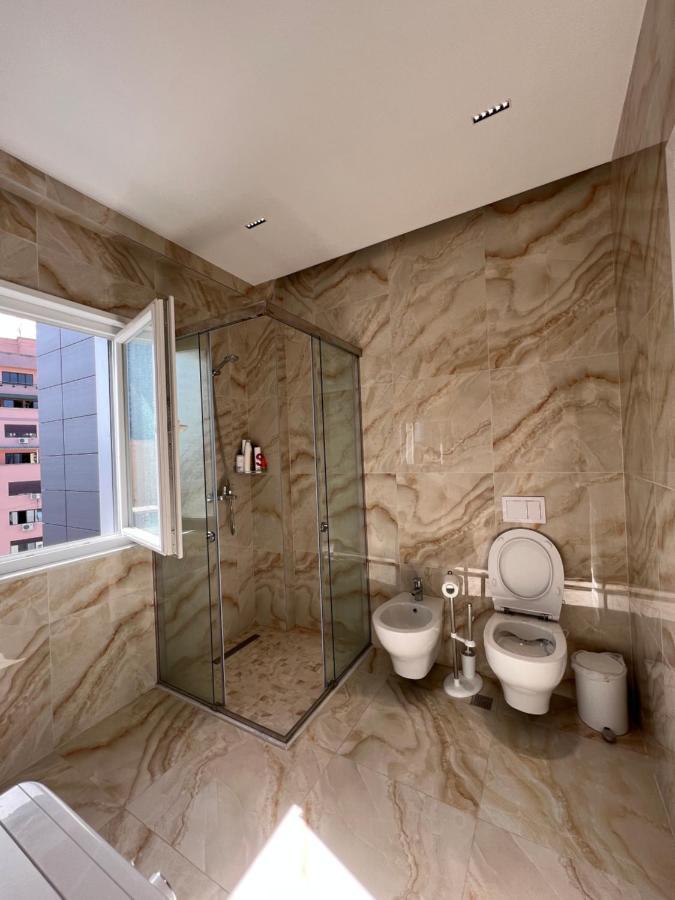 Blanc 7 Apartment Tiranë Luaran gambar