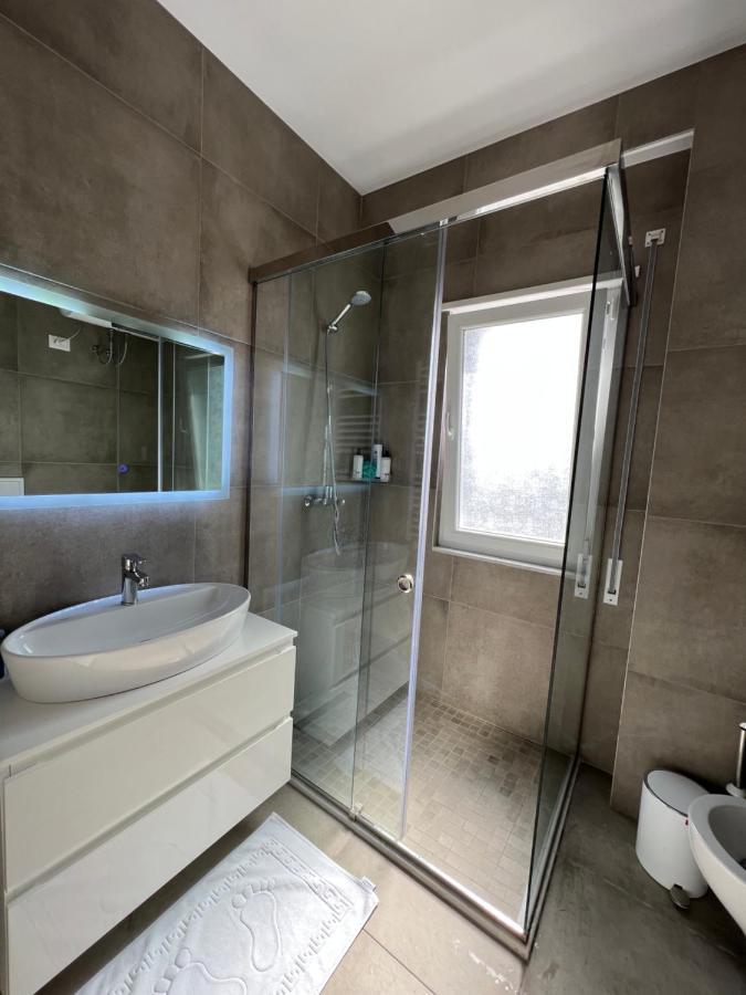 Blanc 7 Apartment Tiranë Luaran gambar
