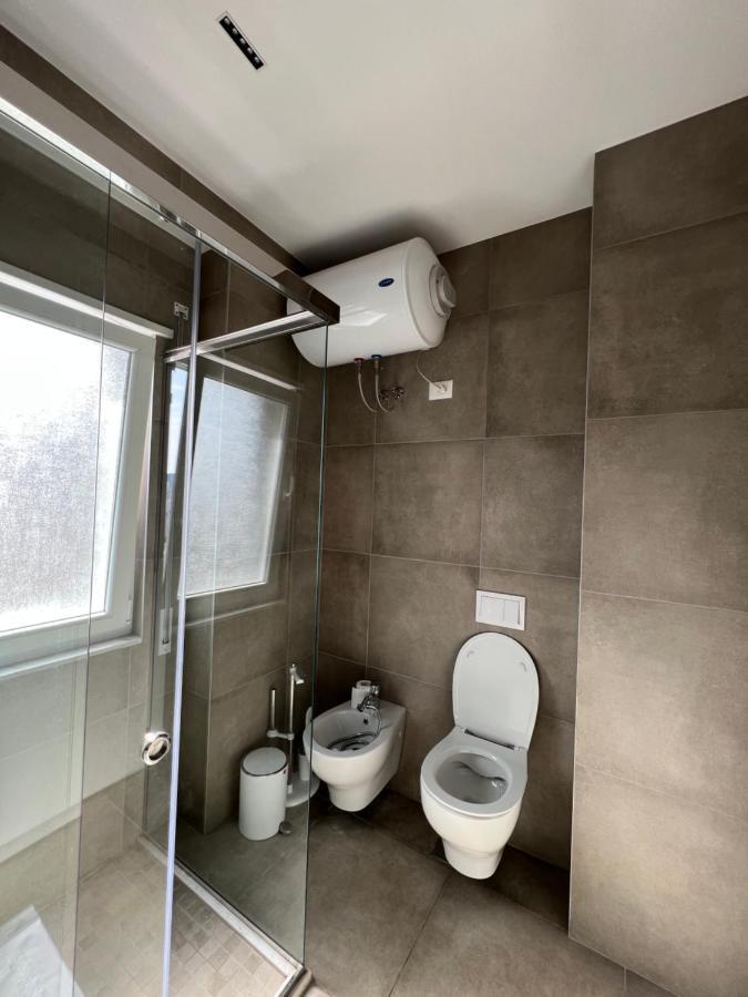 Blanc 7 Apartment Tiranë Luaran gambar